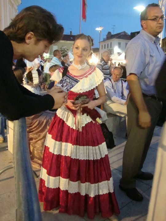 seznamování s americkým folklórem